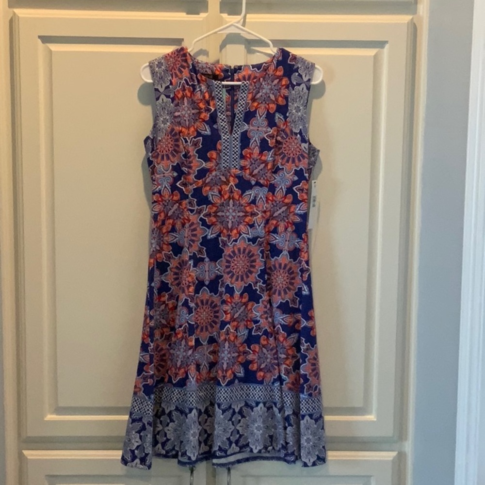 Brand new with tags beautiful cobalt blue dress size 6.